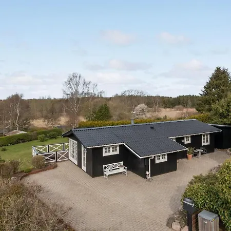 Ylermi - 1-5km From The Sea In Sealand By Interhome