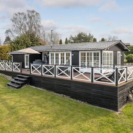 Ylermi - 1-5km From The Sea In Sealand By Interhome * Dronningmolle