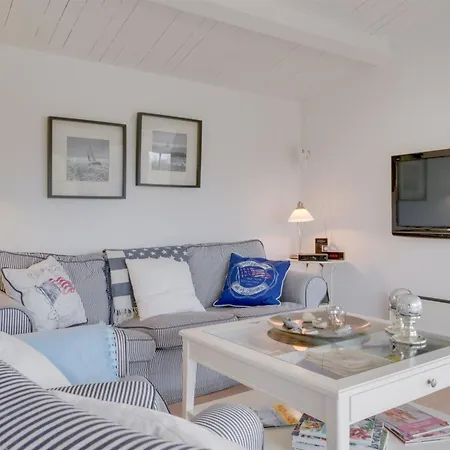 Ylermi - 1-5km From The Sea By Interhome Feriehus Dronningmølle