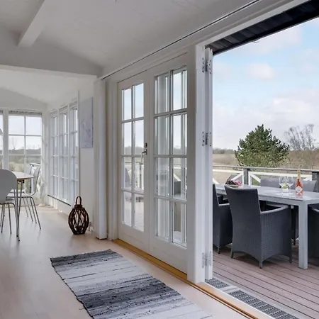 Ylermi - 1-5km From The Sea By Interhome *