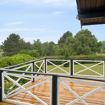 Ylermi - 1-5km From The Sea By Interhome * Dronningmølle