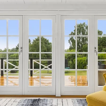 Ylermi - 1-5km From The Sea By Interhome * Dronningmølle