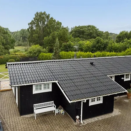 Ylermi - 1-5km From The Sea By Interhome Feriehus *